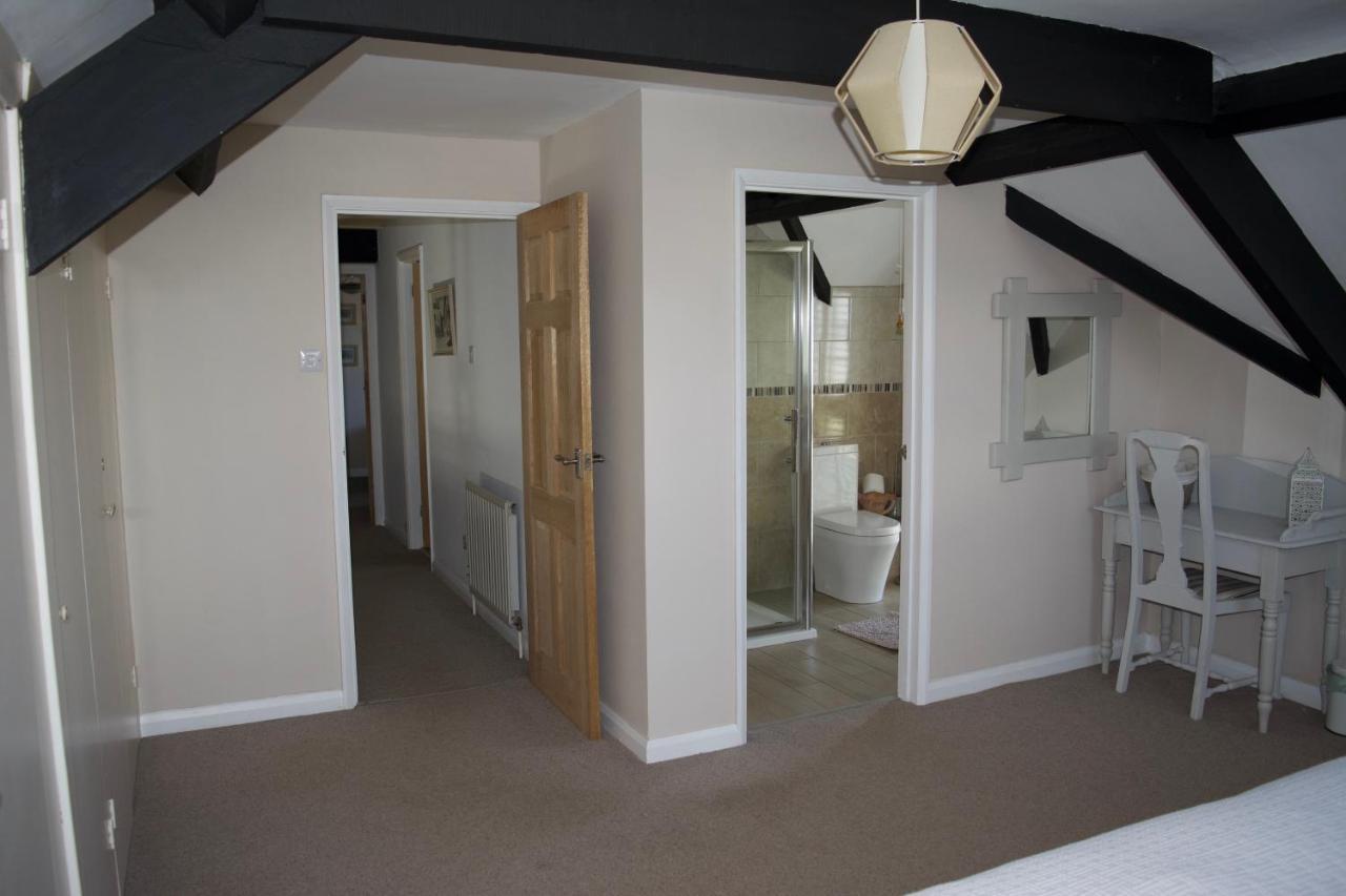Coach House. Falcon Mews Holiday home *